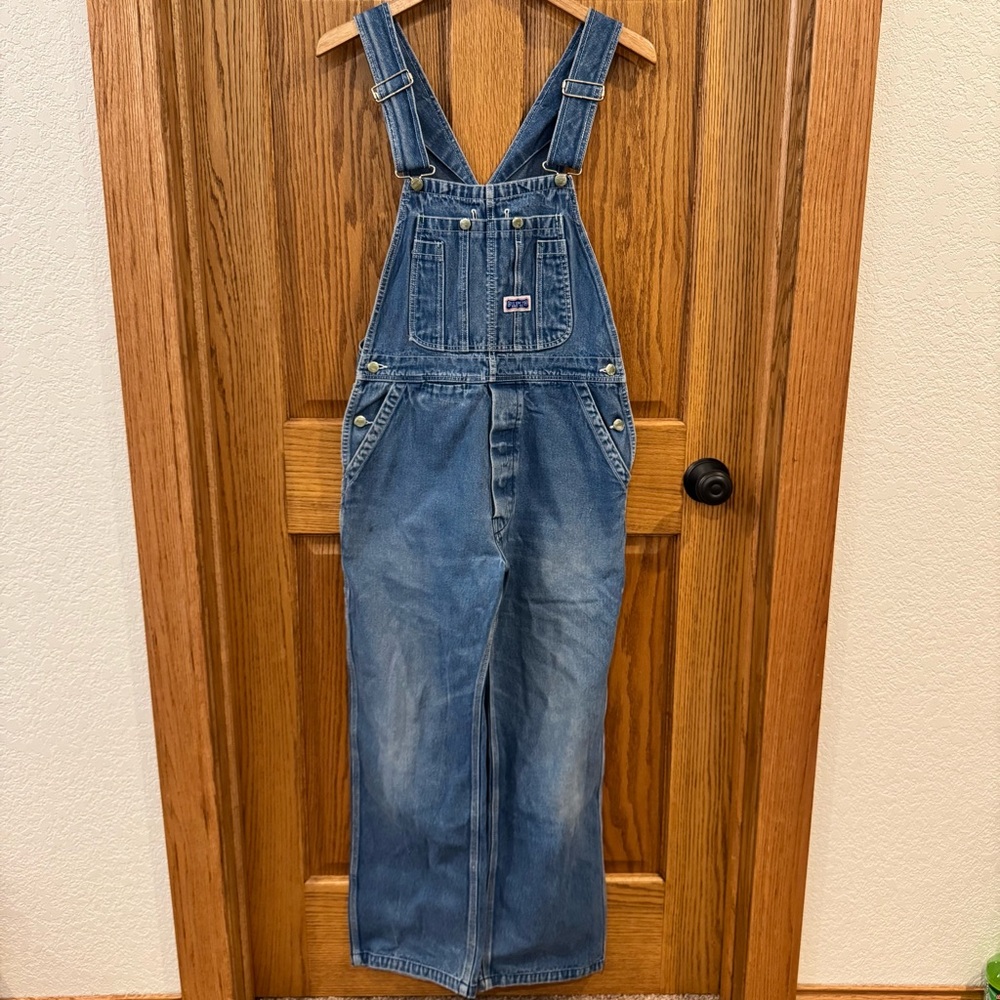 Vintage Big Smith Stonewashed Bib Overalls, GUC. Size 32x32 (men’s)